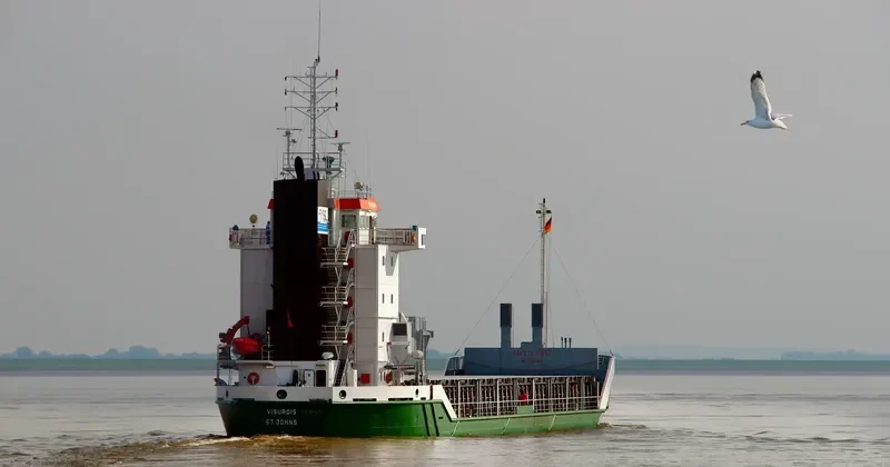 LOTTALAND General Cargo IMO 9155975 photo 10