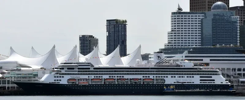VOLENDAM Passenger Ship IMO 9156515 photo 5