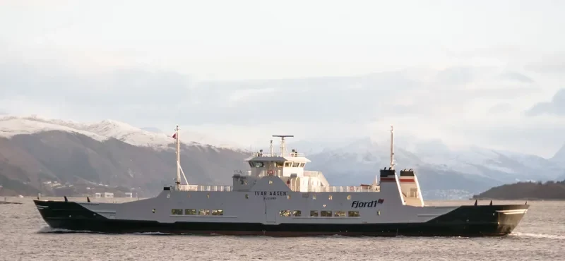 IVAR AASEN Ro-Ro IMO 9156943 photo 4