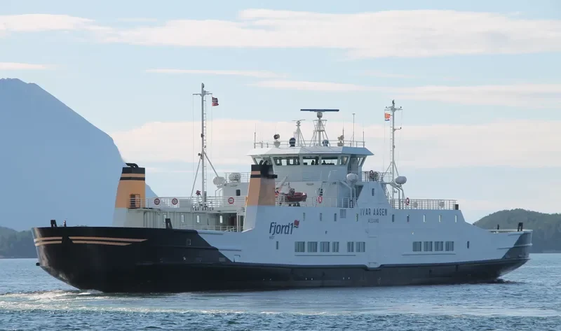 IVAR AASEN Ro-Ro IMO 9156943 photo 6