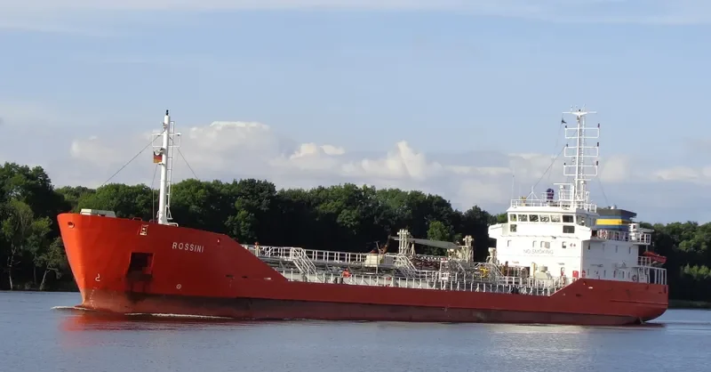 G.ROSSINI Tanker IMO 9156981 photo 5