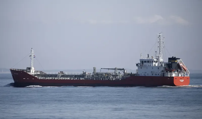 G.ROSSINI Tanker IMO 9156981 photo 8