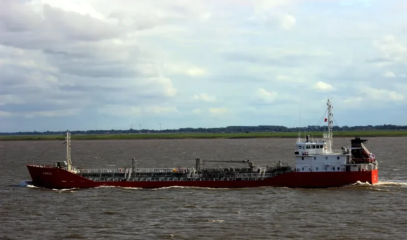VERDI Tanker IMO 9157002 photo 10