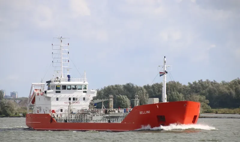 SOLSTRAUM Tanker IMO 9157014 photo 7