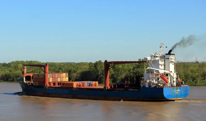 SETUBA Container Ship IMO 9157131 photo 4
