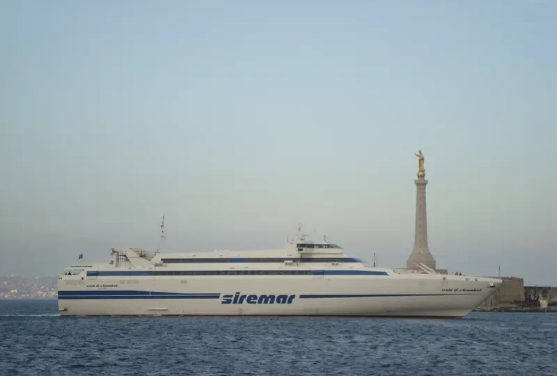 ISOLA DI STROMBOLI Ro-Ro IMO 9157296 photo 7