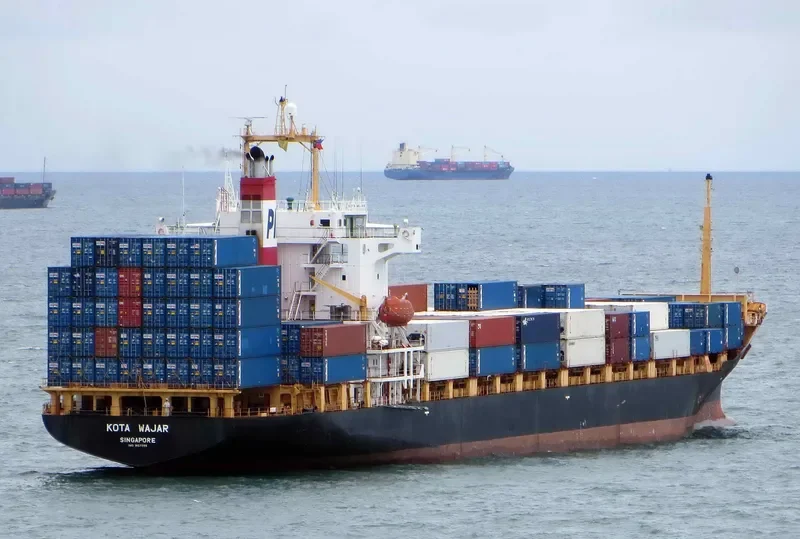 KOTA WAJAR Container Ship IMO 9157399 photo 4