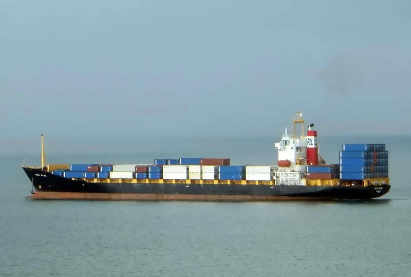 KOTA WAJAR Container Ship IMO 9157399 photo 6