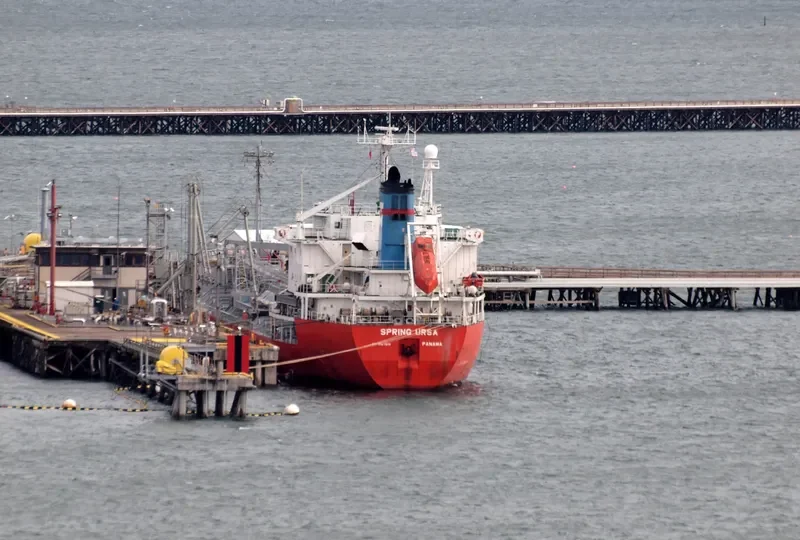 YUHUA STAR Tanker IMO 9157519 photo 3