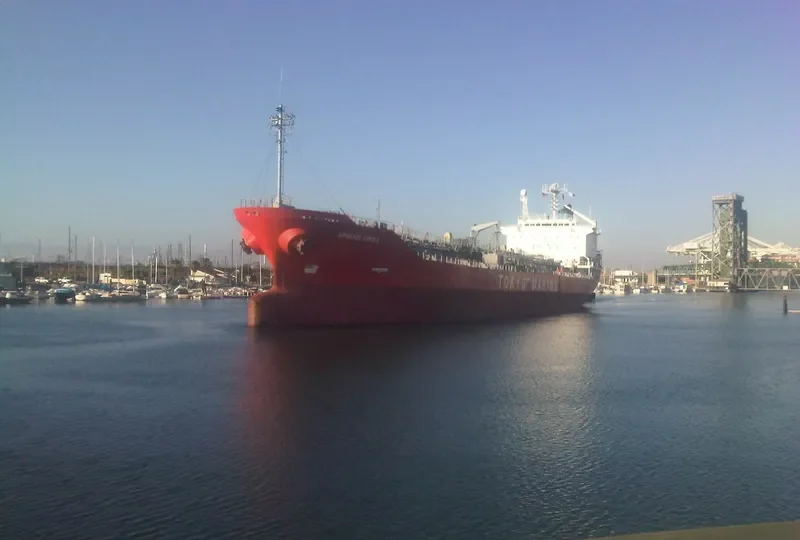 YUHUA STAR Tanker IMO 9157519 photo 5