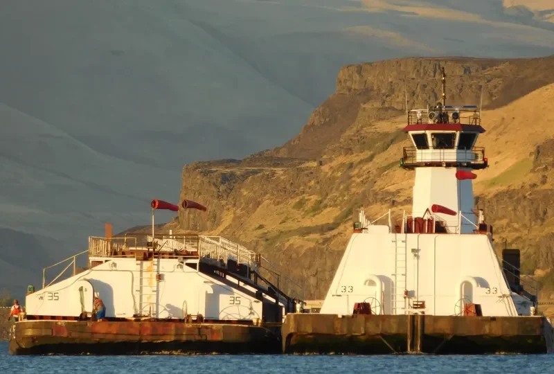 DESCHUTES General Cargo IMO 9158068 photo 2