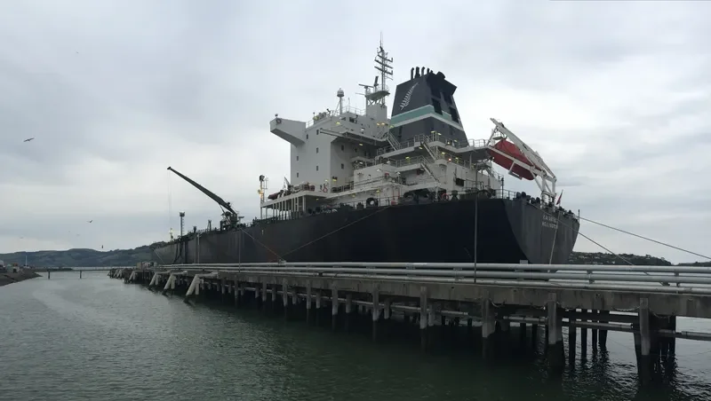 THURAYA Tanker IMO 9158305 photo 3