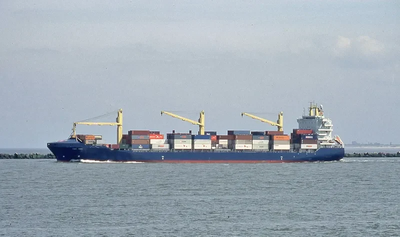 AS TAMINA Container Ship IMO 9158501 photo 2