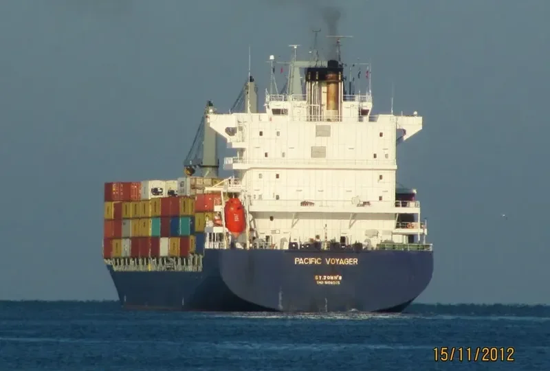 PACIFIC VOYAGER Container Ship IMO 9158525 photo 9