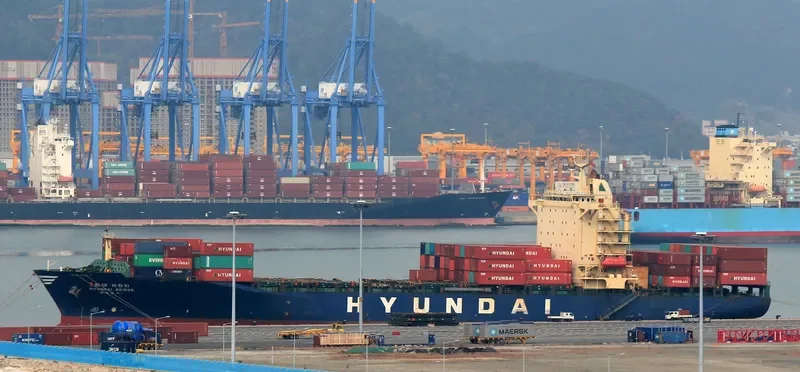 BRIDGE Container Ship IMO 9158587 photo 5