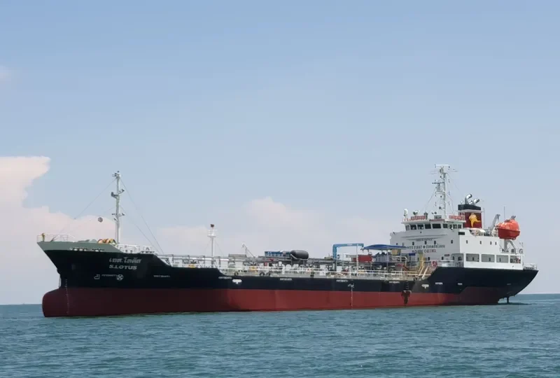 S.LOTUS Tanker IMO 9158769 photo 9