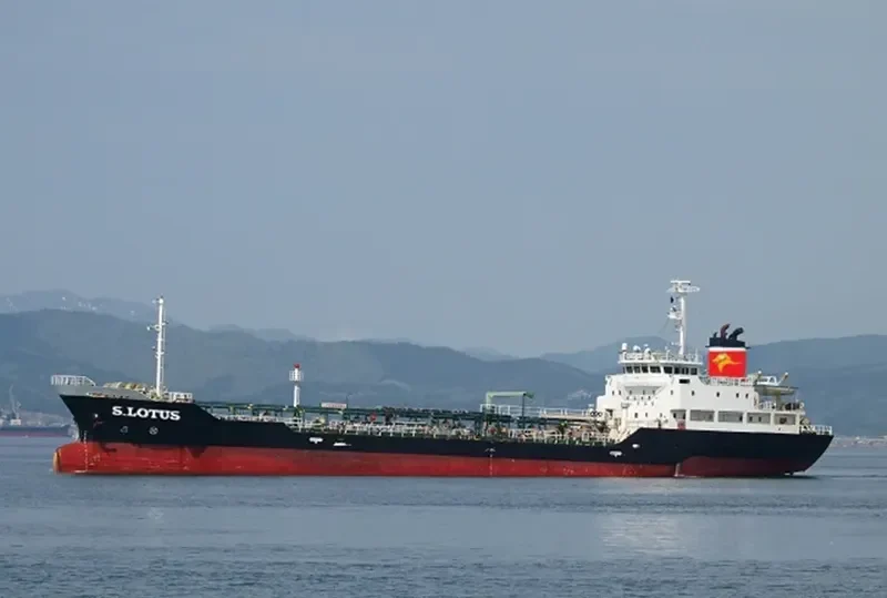 S.LOTUS Tanker IMO 9158769 photo 10