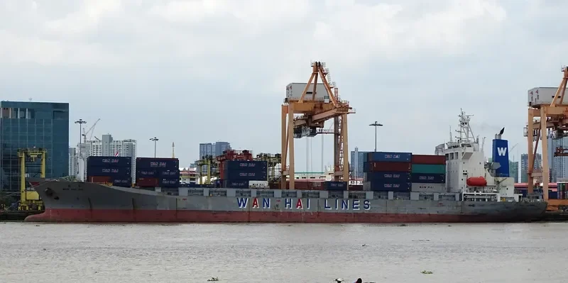 WAN HAI 165 Container Ship IMO 9158850