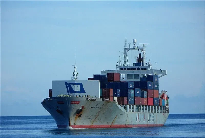 WAN HAI 165 Container Ship IMO 9158850 photo 8