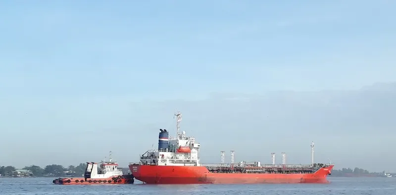 ARCADIA Tanker IMO 9159294 photo 4