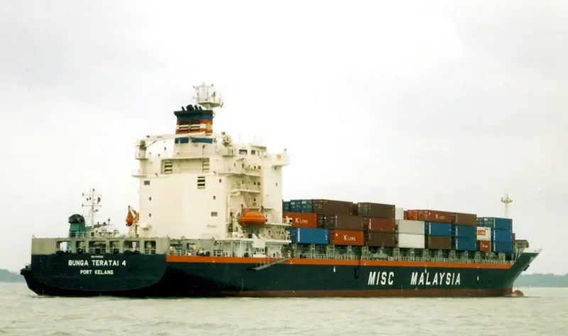 X PRESS SUEZ Container Ship IMO 9159658 photo 7