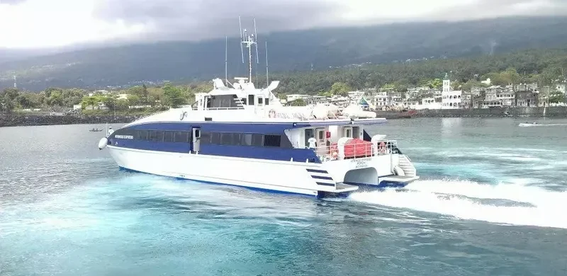 SAVANNA V Passenger Ship IMO 9160126 photo 2