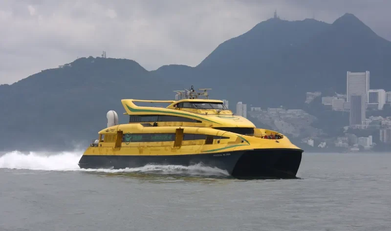 UNIVERSAL MK 2009 Passenger Ship IMO 9160188 photo 3