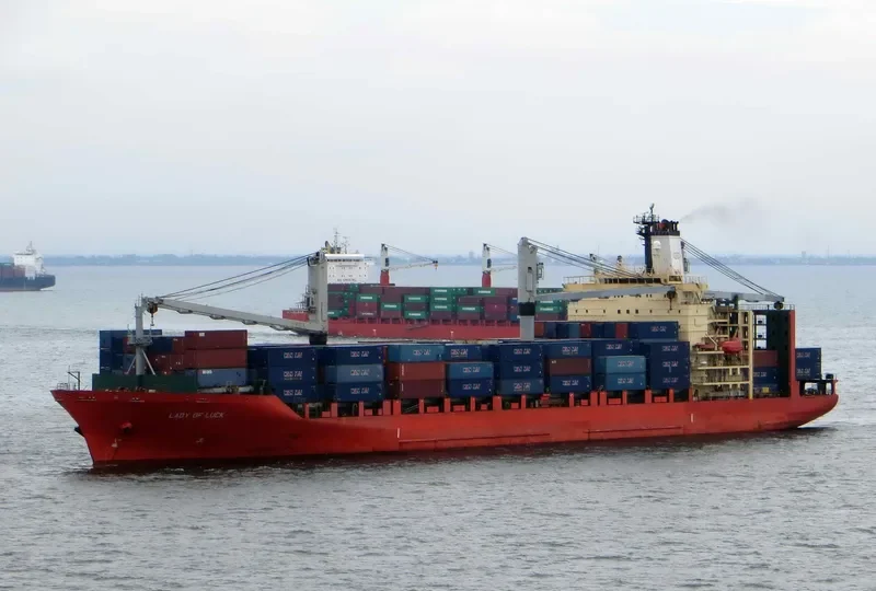 LADY OF LUCK Container Ship IMO 9160401 photo 2