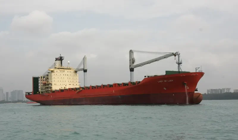 LADY OF LUCK Container Ship IMO 9160401 photo 9
