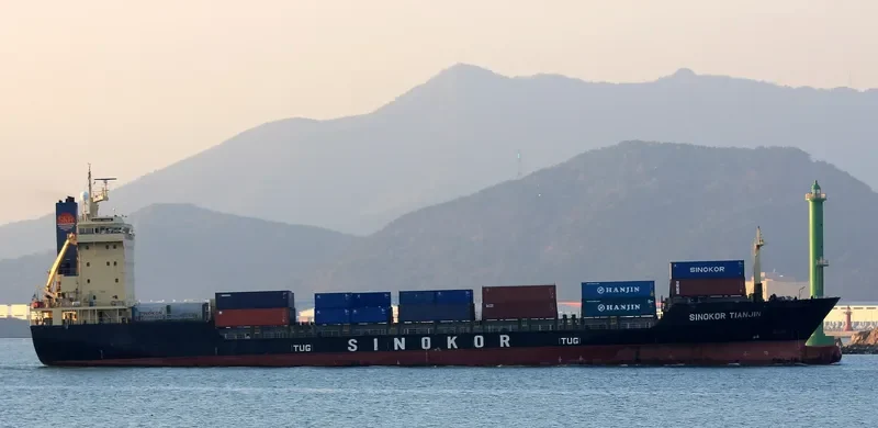 SINOKOR TIANJIN Container Ship IMO 9160891 photo 5