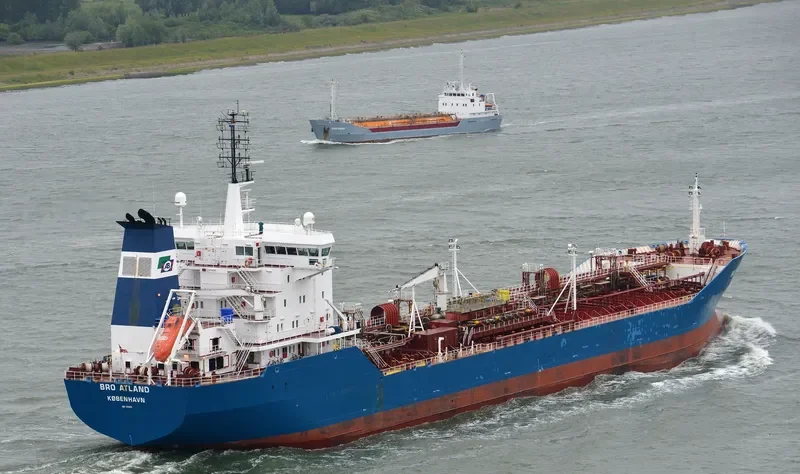 SADO Tanker IMO 9160932 photo 3