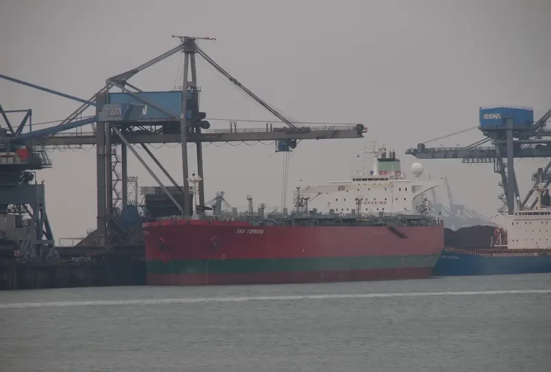SKS TORRENS Tanker IMO 9161273 photo 10