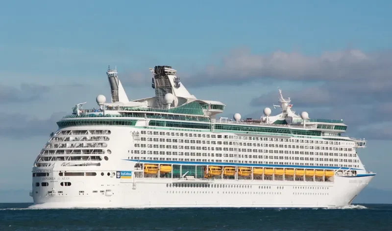 EXPLORER OF THE SEAS Passenger Ship IMO 9161728