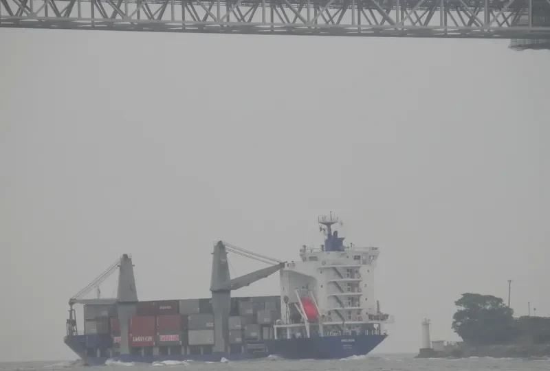 XIANG REN Container Ship IMO 9161821