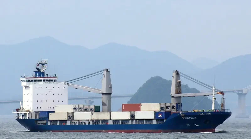 XIANG REN Container Ship IMO 9161821 photo 5