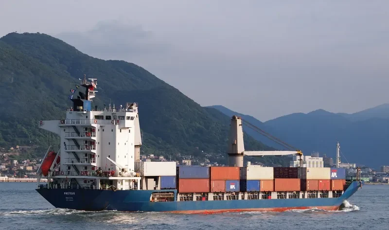 XIANG REN Container Ship IMO 9161821 photo 6