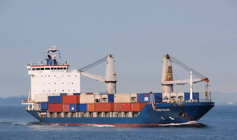 XIANG REN Container Ship IMO 9161821 photo 7