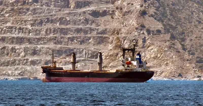 AQUIS PERLA Bulk Carrier IMO 9161869 photo 8