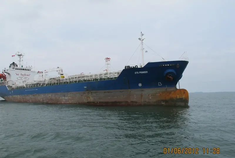 STS PIONEER Tanker IMO 9162069 photo 4