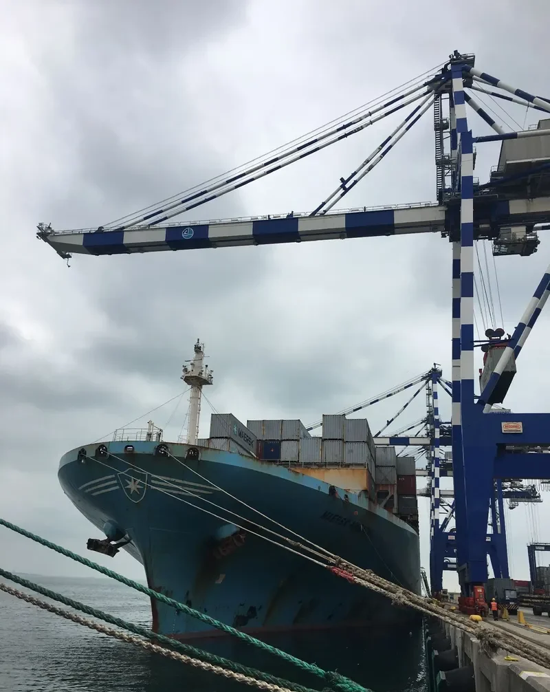 MAERSK KARACHI Container Ship IMO 9162215 photo 4
