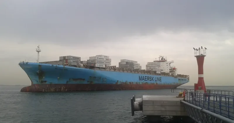 MAERSK KIMI Container Ship IMO 9162227 photo 5