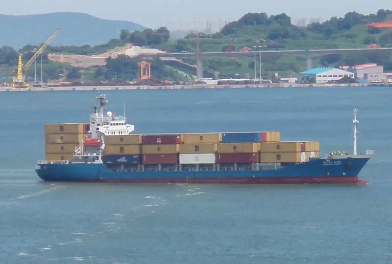 DAMAI BAHAGIA Container Ship IMO 9162239 photo 7