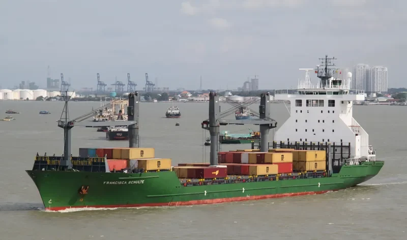FRANCIS Container Ship IMO 9162370 photo 6