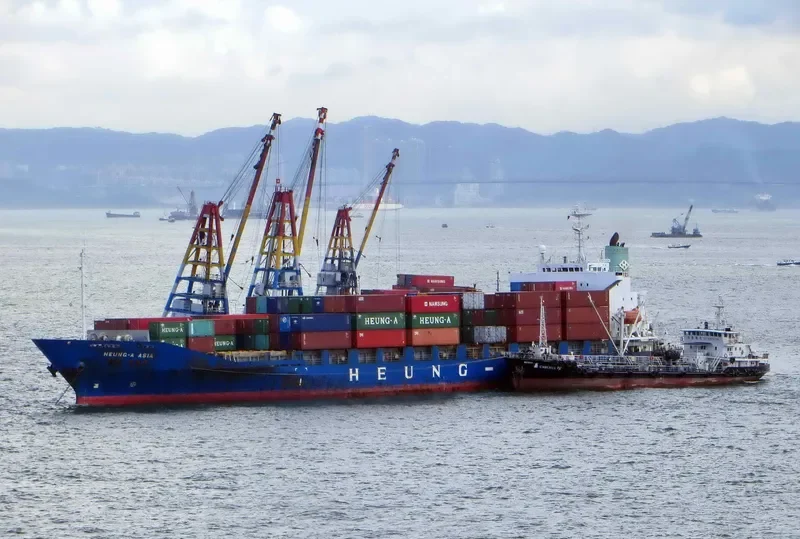PADIAN 3 Container Ship IMO 9162435 photo 2