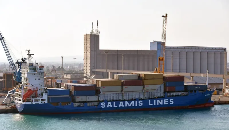 ALASA Container Ship IMO 9162681 photo 7