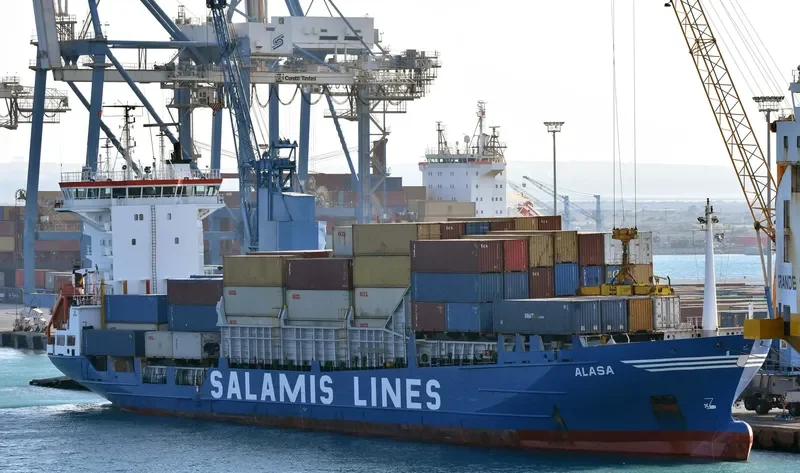 ALASA Container Ship IMO 9162681 photo 8