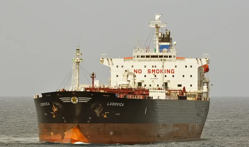 TAGUS Tanker IMO 9162928 photo 7