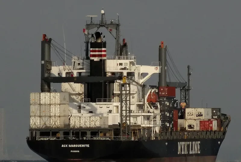 KANWAY GALAXY Container Ship IMO 9163441 photo 8