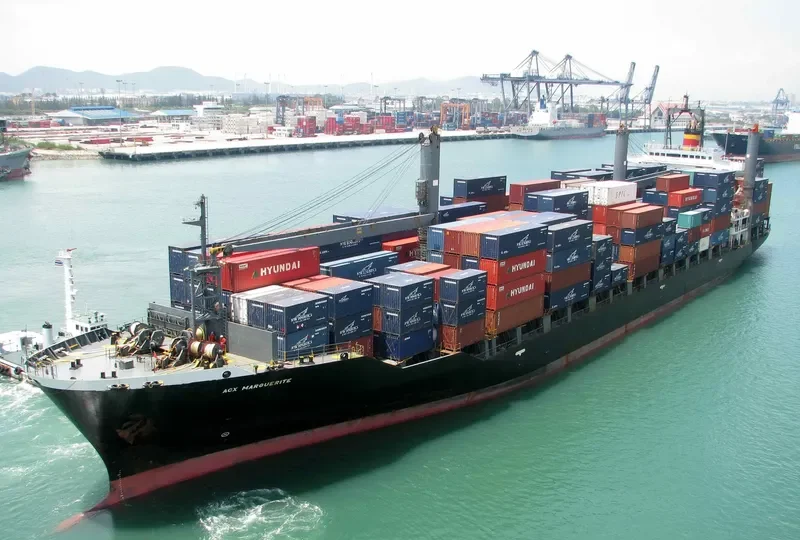 KANWAY GALAXY Container Ship IMO 9163441 photo 10