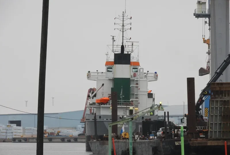 AURELIE Container Ship IMO 9163647 photo 5